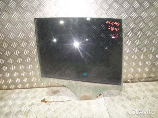 Стекло Megane 2 (03-09) зад R хечбек б\у (арт. 8200026563)