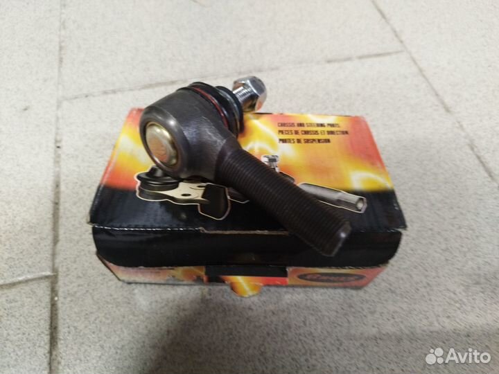 Наконечник рулевой тяги, правый Ford Transit