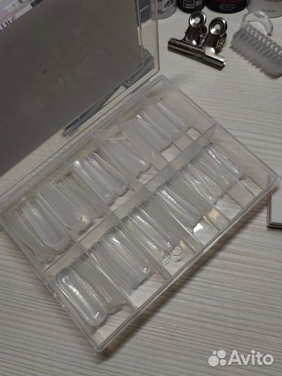 Набор для наращивания ногтей гель лаки и лампа