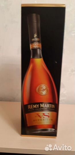 Пустая бутылка,с коробкой от коньяка