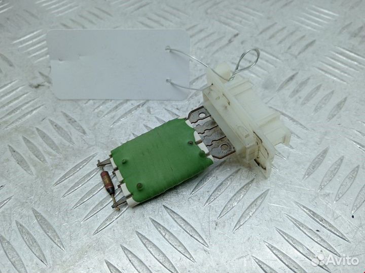 Сопротивление печки Dacia Logan рест. 2010