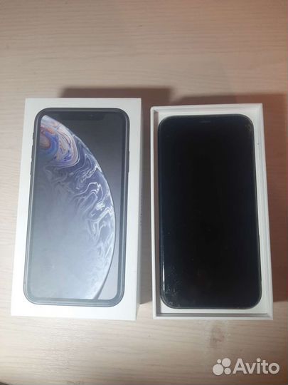 iPhone Xr, 64 ГБ