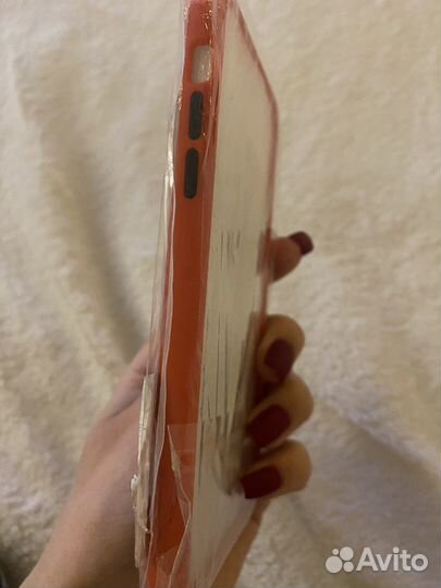 Чехол на iPhone 10