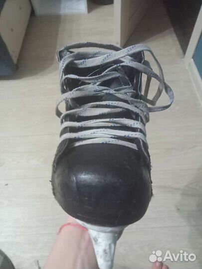 Хоккейные коньки bauer pro