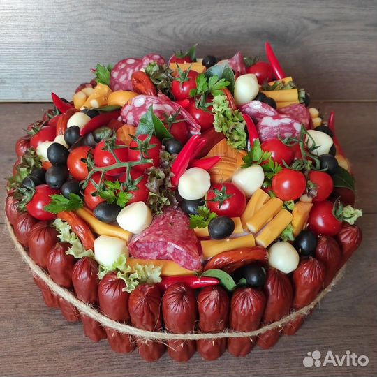 Мужские букеты съедобные/Мясной торт в Краснодаре