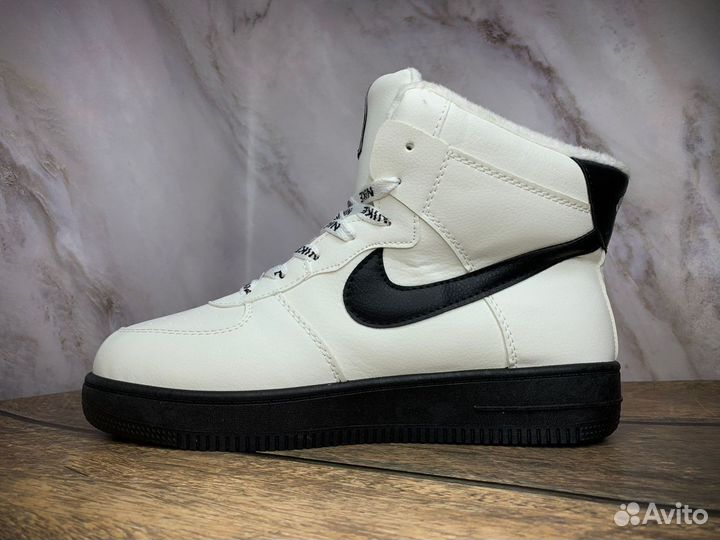 Кроссовки Nike Air Force 1 mid