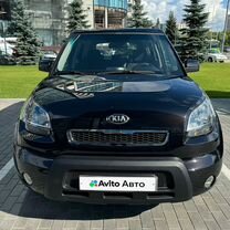 Kia Soul 1.6 AT, 2013, 107 000 км, с пробегом, цена 990 000 руб.