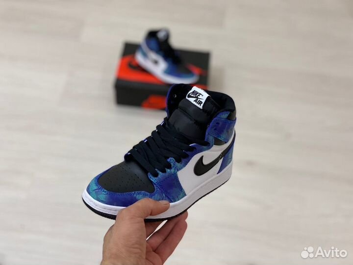 Кроссовки Air Jordan 1 Tie-Dye (36-45)