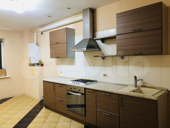 2-к. квартира, 88,4 м², 7/9 эт.