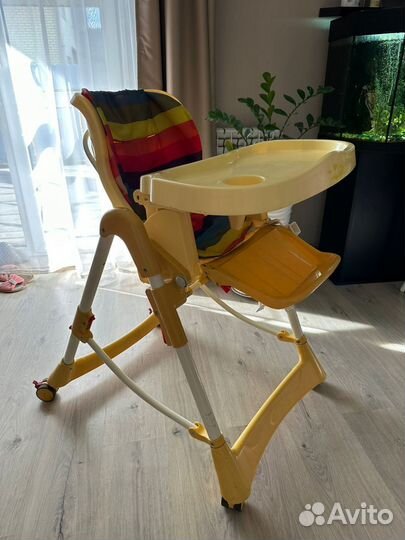 Стульчик для кормления