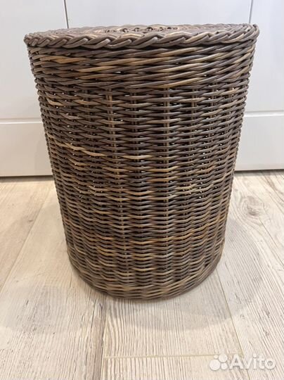 Корзина плетеная с крышкой