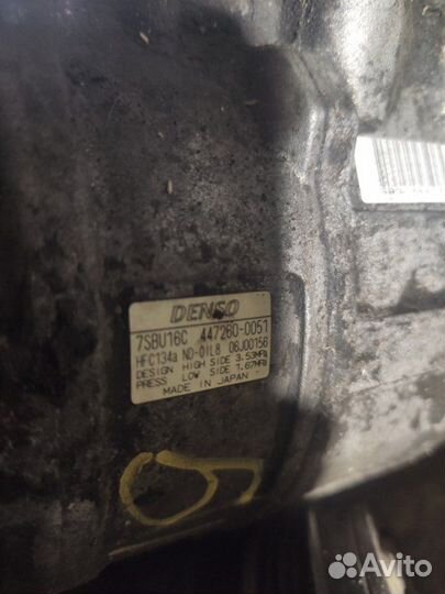 Компрессор кондиционера Cadillac Sts седан LH2 4.6