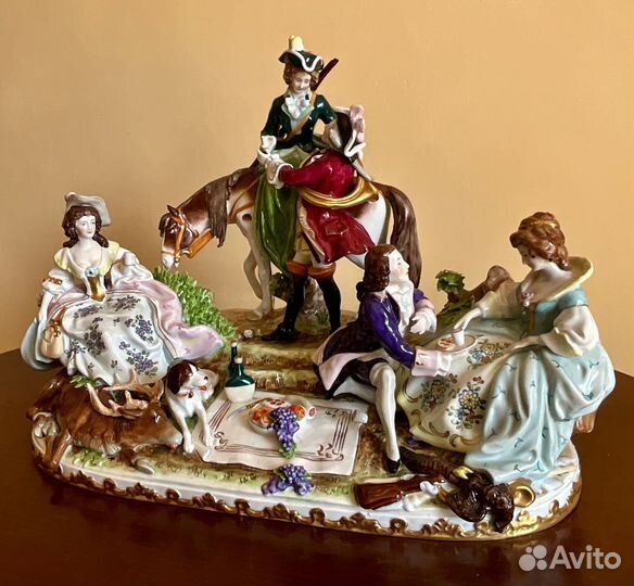 Пикник. Длина -42 см. Volkstedt, Германия