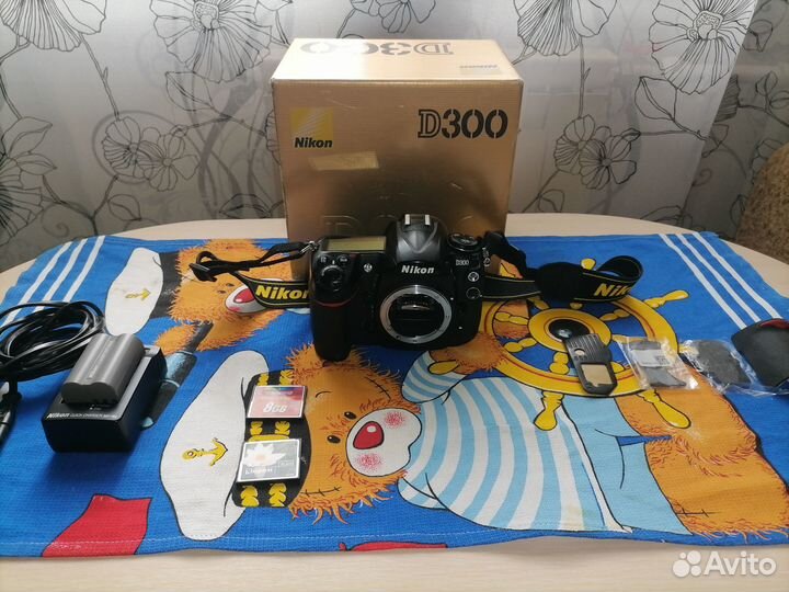 Зеркальный фотоаппарат nikon d300