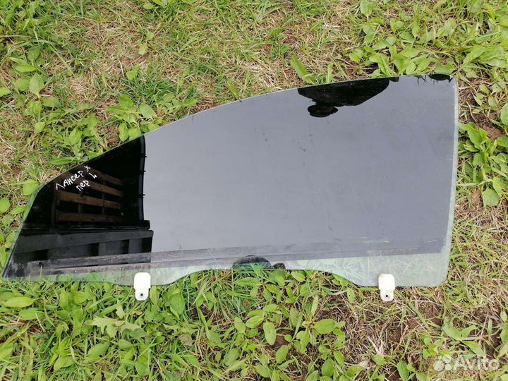 Передние боковые стекла Lancer 10