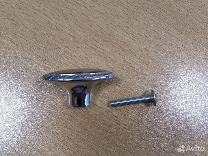 Мебельные ручки кнопки