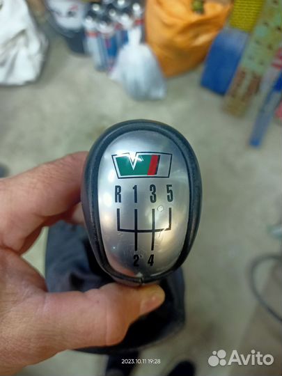 Ручка кпп Шкода тур рс