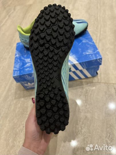 Бутсы adidas