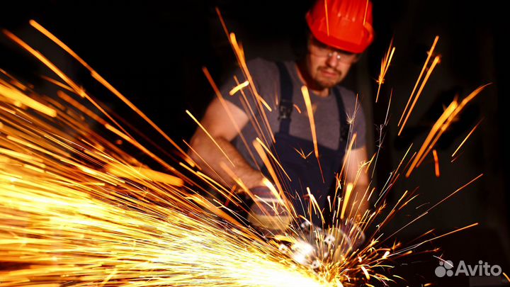 Слесарь сборка/зачистка