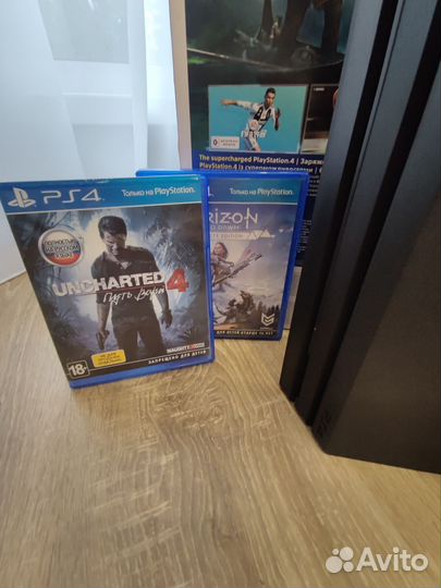 Игровая приставка PS4 pro 1tb