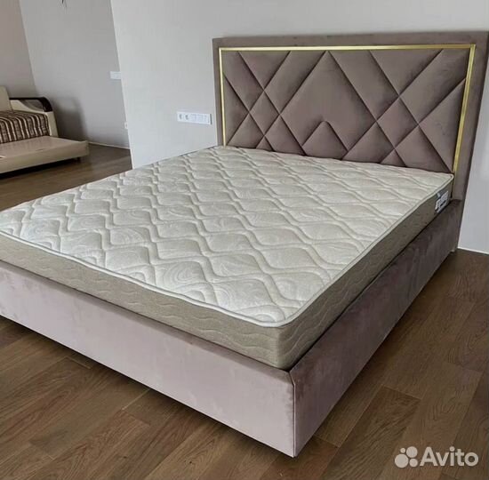 Кровать 200х200