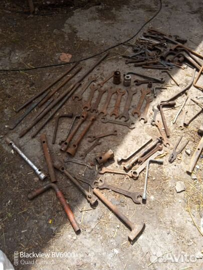 Набор ключей и головок бу