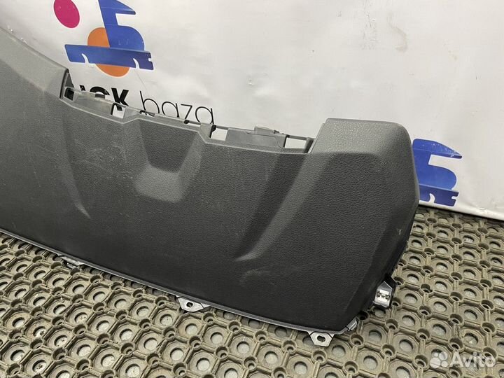 2409233 Накладка панели приборов Scania 6-series