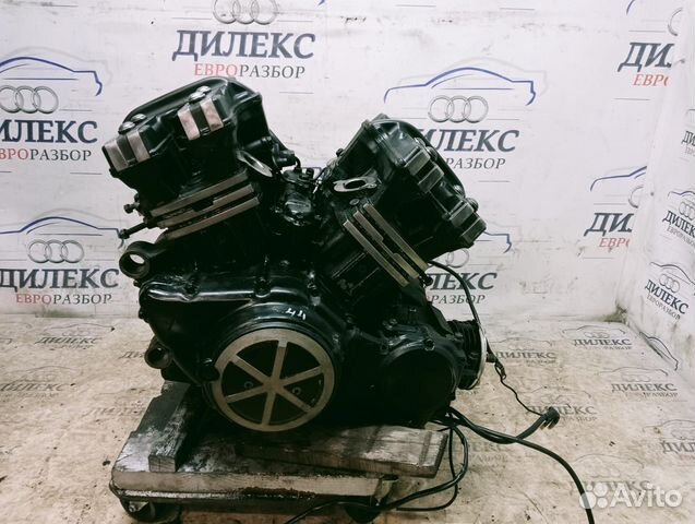 Двигатель Yamaha V-MAX 1200 лот 44