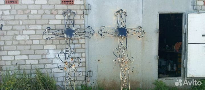 Крест кованый