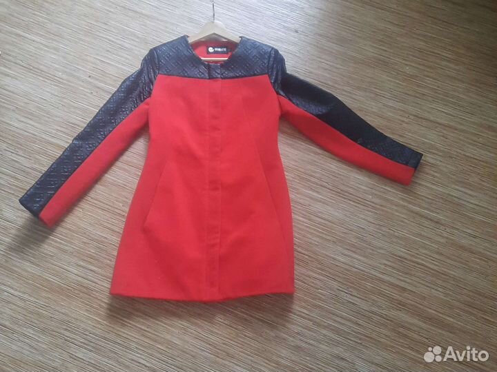 Пальто женское