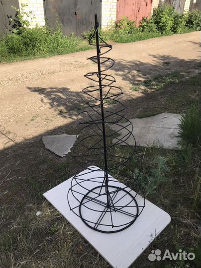 Каркас для имитации новогодней елки