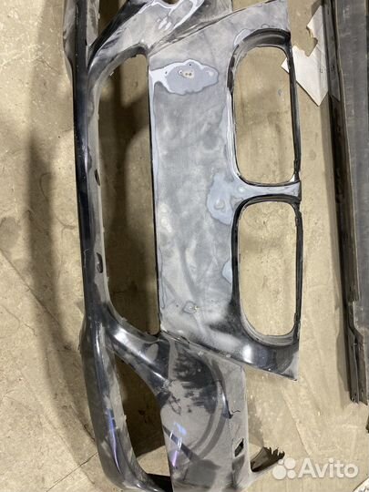 Бенпер передний, крыло переднее левое и правое