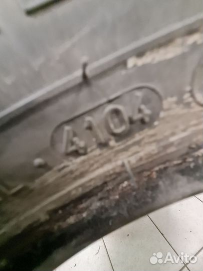 Nokian Tyres Hakkapeliitta 4 215/60 R16 100T