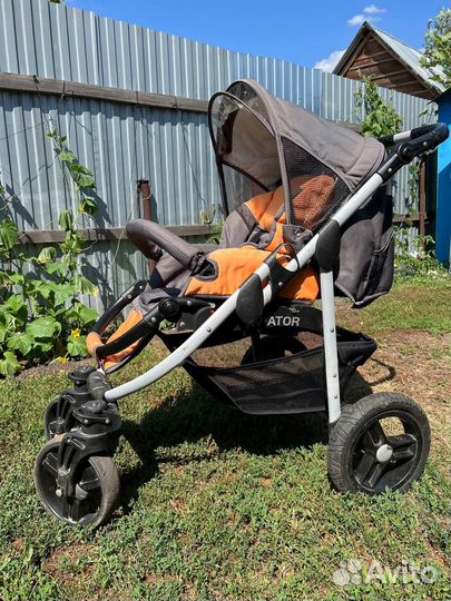 Детская коляска 3 в 1