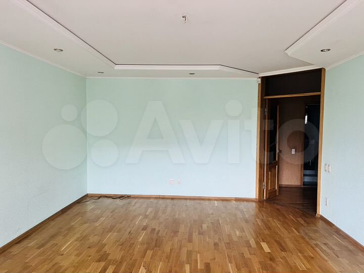 2-к. квартира, 93,9 м², 3/16 эт.