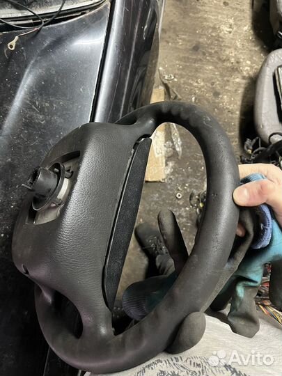 Руль audi a6 c4