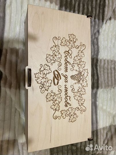 Свадебная коробка под вина и семейный банк