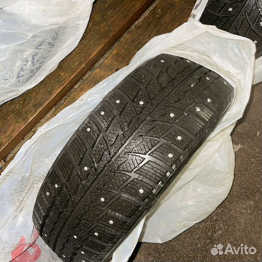 Landsail Ice Star IS33 215/65 R16 102