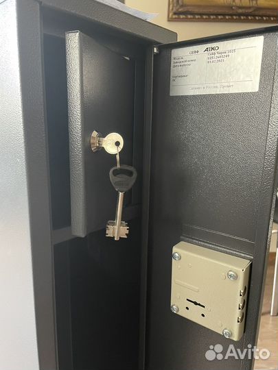 Оружейный сейф Чирок 1025