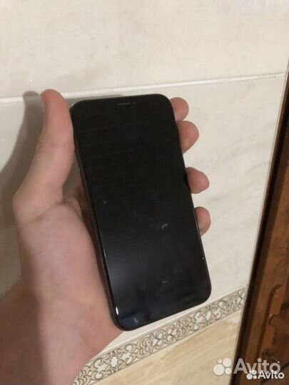 iPhone X, 64 ГБ