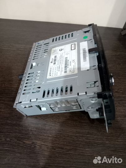 Авто магнитола Рено