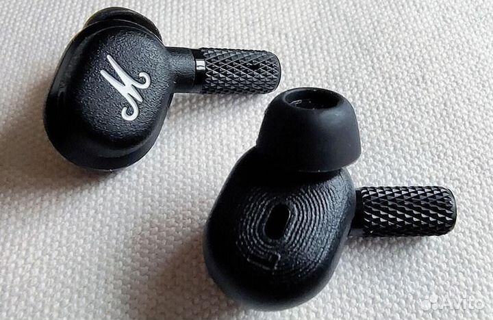 Беспроводные наушники