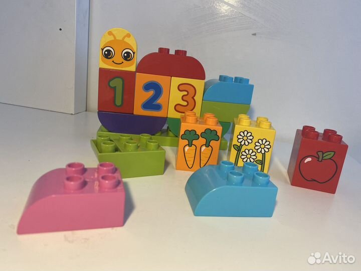 Lego duplo гусеница обучающая
