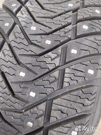 Yokohama IceGuard Stud IG65 225/65 R17 106T
