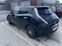 Nissan Leaf AT, 2013, 96 726 км, с пробегом, цена 1 490 000 руб.