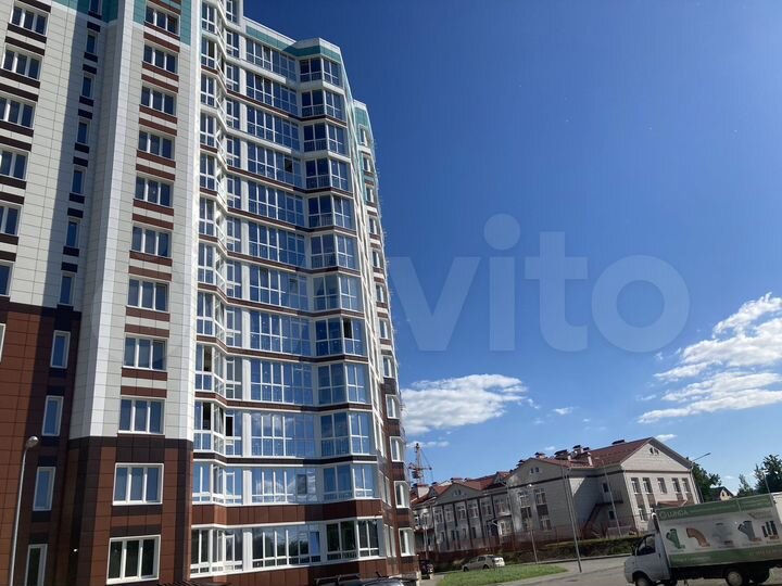 3-к. квартира, 84,2 м², 10/16 эт.