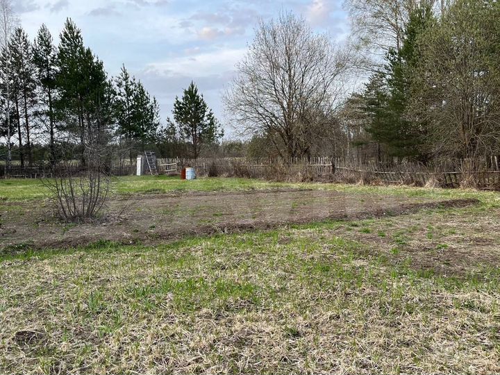 Дача 40 м² на участке 12 га