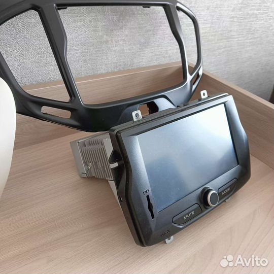 Штатная магнитола LADA vesta 2din