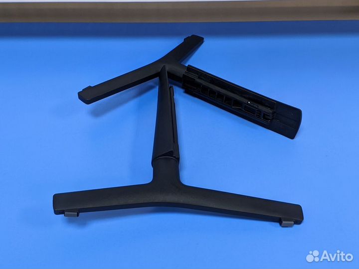 Ножки для телевизора Samsung QE50Q60ABU