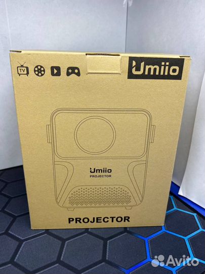 Проектор Umiio